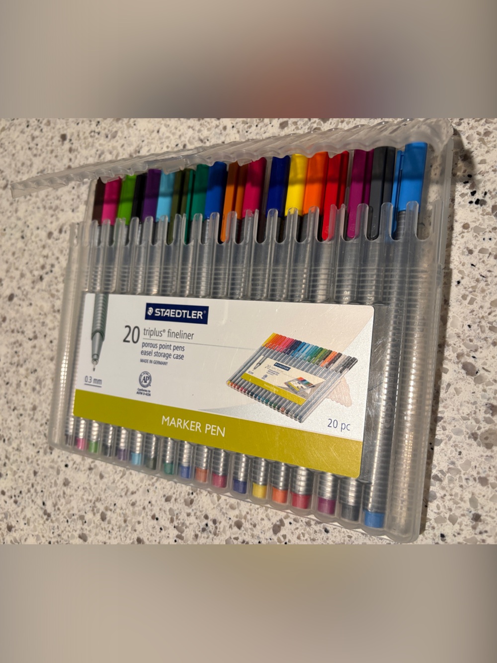 Staedtler 20-Color Marker Pen Set, Missing One Marker Pen
